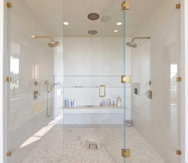 6260 Waverly Ave, La Jolla, CA 92037 - full bathroom featuring a shower stall and recessed lighting