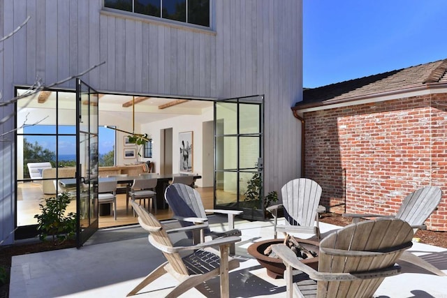 6260 Waverly Ave, La Jolla, CA 92037 - view of patio / terrace with a fire pit