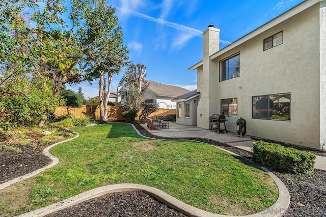 view of yard with a patio area