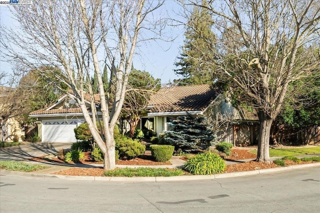 view of front facade with a garage