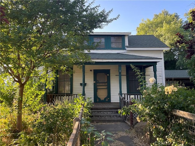 bungalow-style home with covered porch