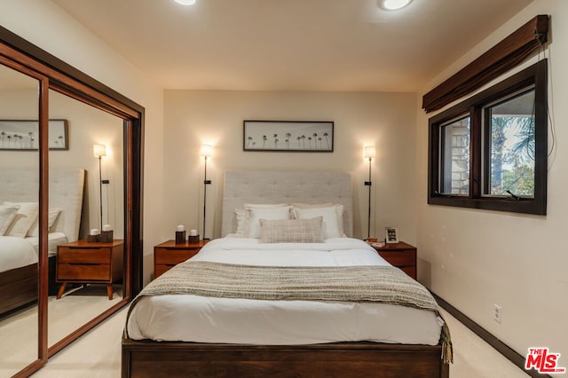 view of carpeted bedroom