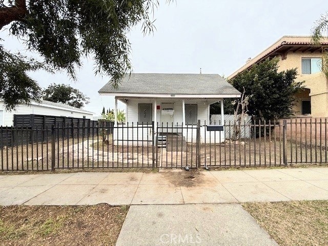 view of front of home with a porch