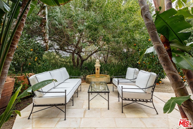 view of patio featuring outdoor lounge area