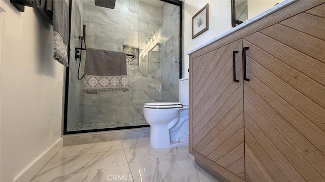 bathroom with a shower with door and toilet