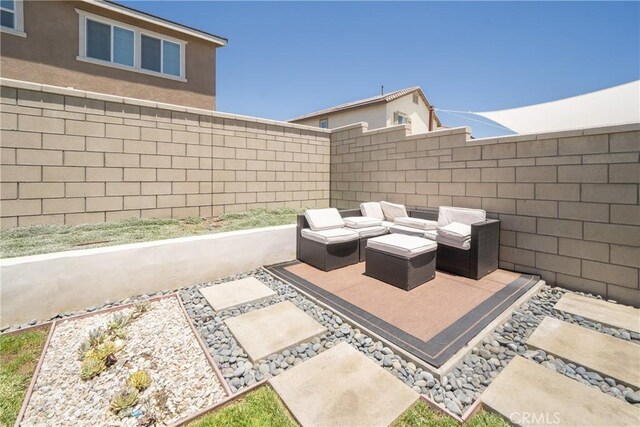 view of patio featuring an outdoor hangout area