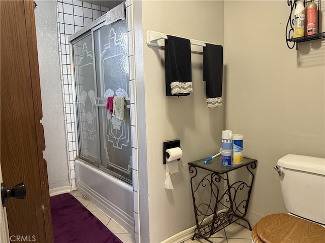 1490 W 51st St, Los Angeles, CA 90062 - bathroom featuring tile patterned flooring and enclosed tub / shower combo