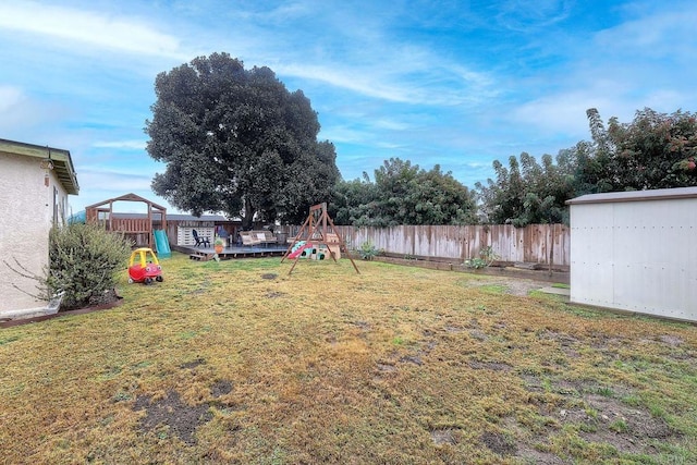 view of yard featuring a playground