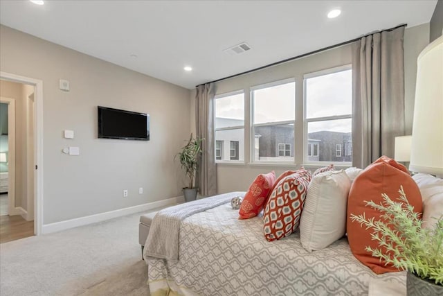 view of carpeted bedroom