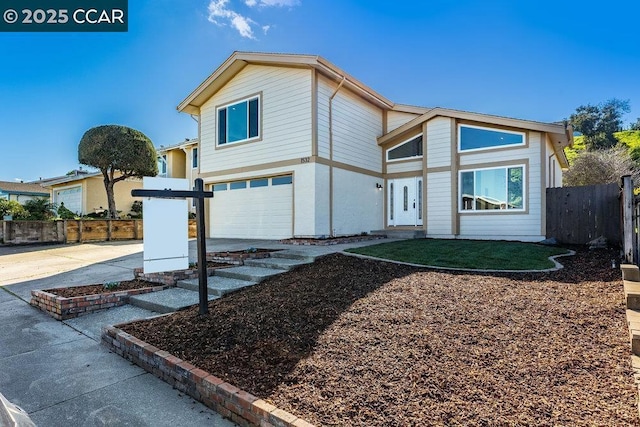 view of front property featuring a garage