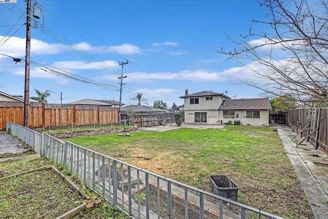 view of yard with a patio