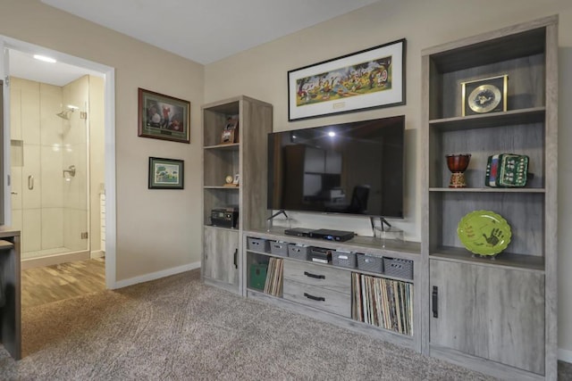 living room with carpet flooring