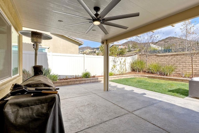 view of patio / terrace featuring grilling area and ceiling fan