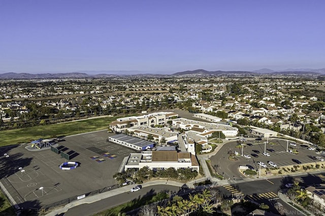 bird's eye view featuring a mountain view