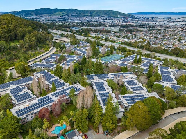 bird's eye view featuring a mountain view