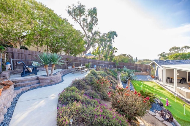 view of yard with a patio area