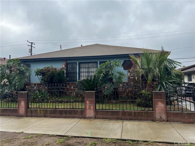 view of front of home