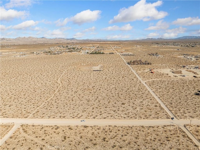 Listing photo 2 for 0 Clark St, Lucerne Valley CA 92356