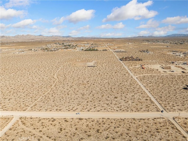 Listing photo 3 for 0 Midway Ave, Lucerne Valley CA 92356