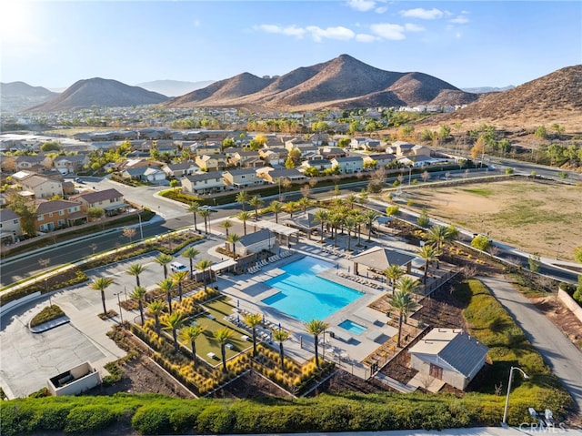 bird's eye view with a mountain view