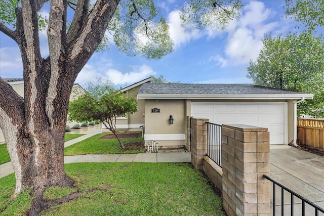 exterior space featuring a lawn