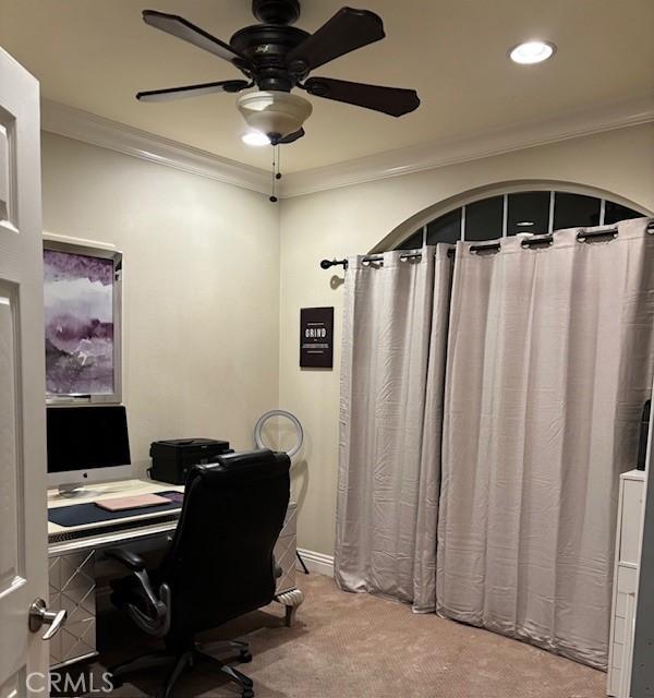 office with crown molding and ceiling fan