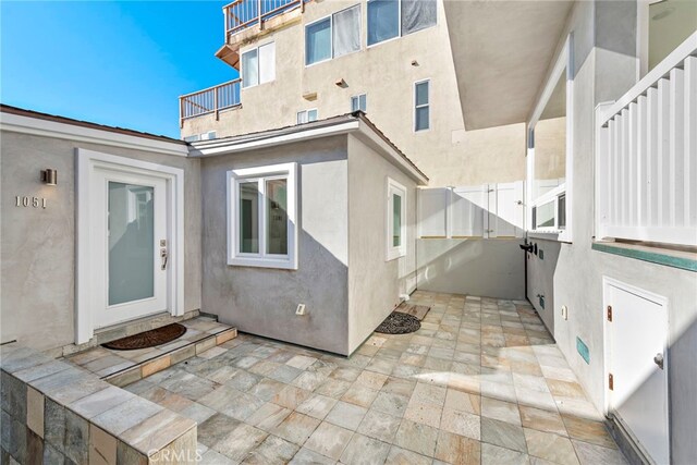 1051 Gaviota Dr, Laguna Beach, CA 92651 - patio / terrace with a patio area