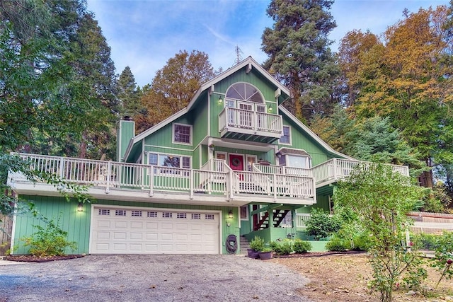 view of front of home featuring a garage