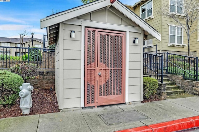 view of outbuilding