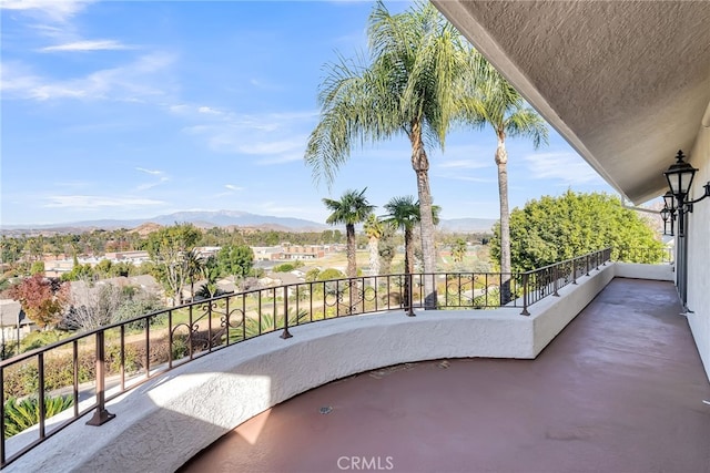 2572 Sunset Dr, Riverside, CA 92506 - balcony with a mountain view