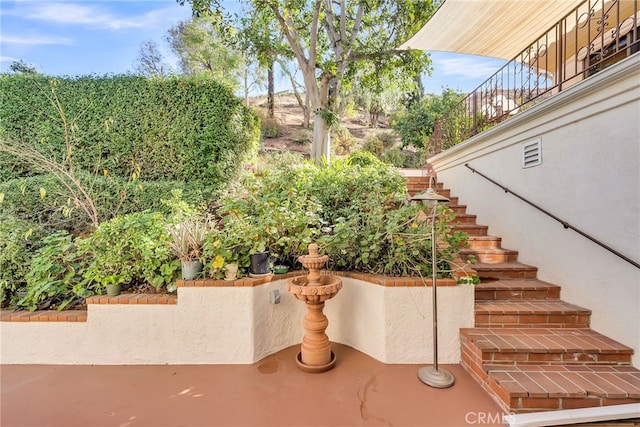 2572 Sunset Dr, Riverside, CA 92506 - exterior space