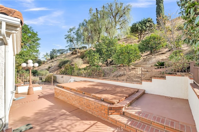 2572 Sunset Dr, Riverside, CA 92506 - view of patio / terrace
