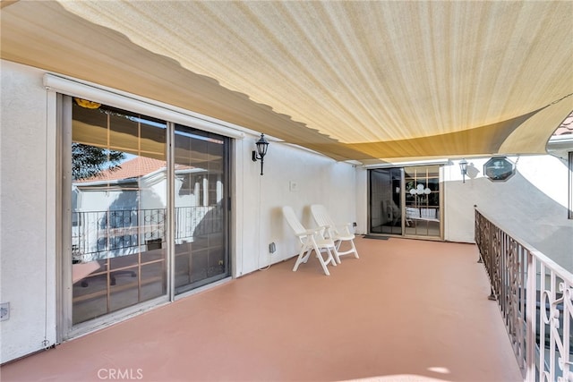 2572 Sunset Dr, Riverside, CA 92506 - view of balcony