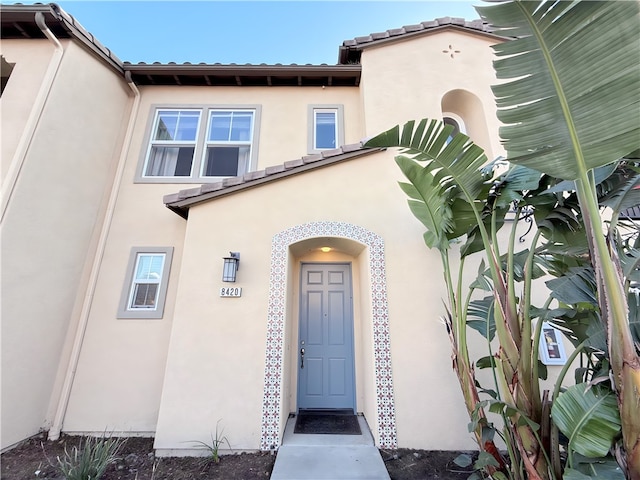 view of doorway to property