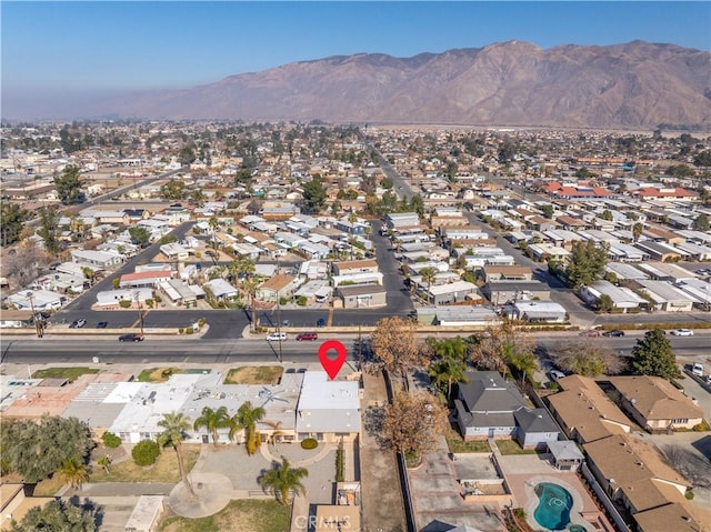 332 E 7th St, San Jacinto, CA 92583 - bird's eye view with a mountain view