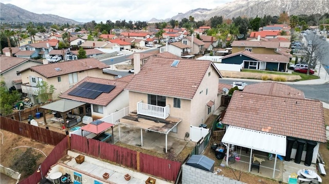 bird's eye view featuring a mountain view