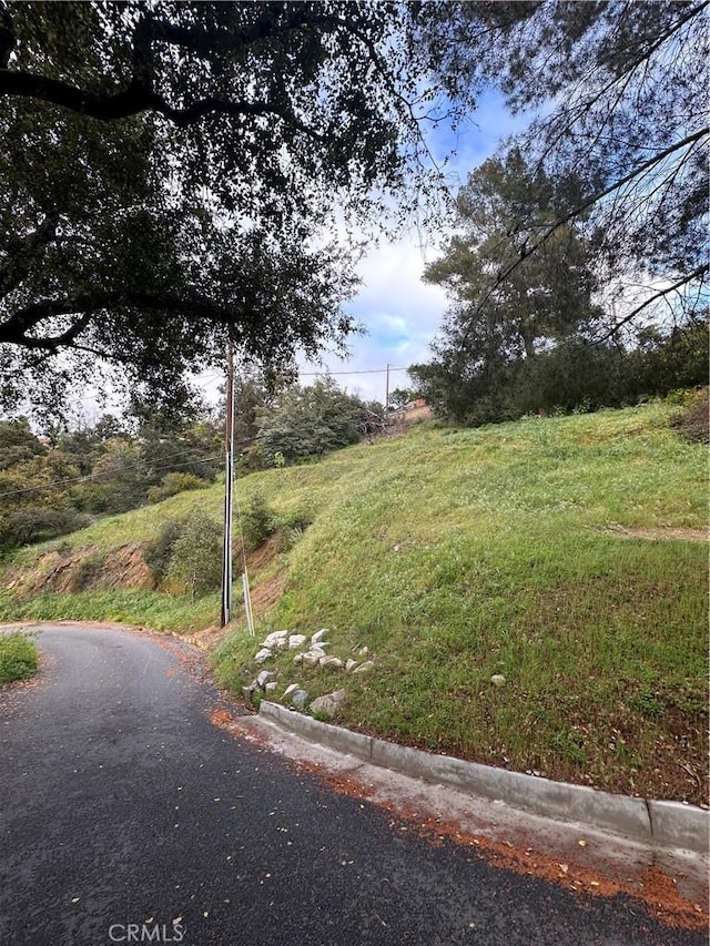 Listing photo 2 for 0 Glenhaven, La Canada Flintridge CA 91011