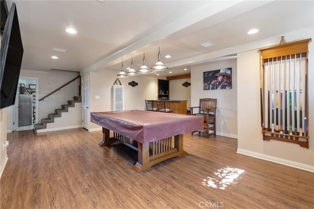 game room featuring recessed lighting, billiards, baseboards, and wood finished floors