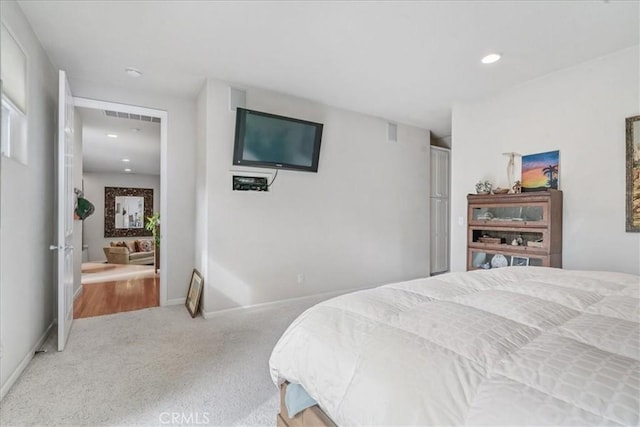 bedroom with carpet flooring