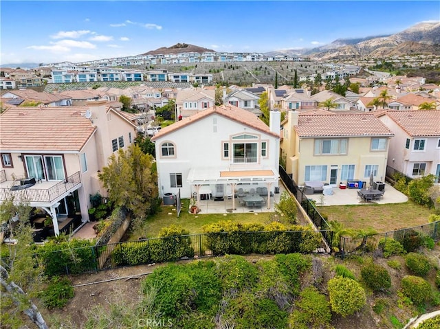 drone / aerial view featuring a residential view