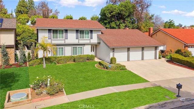 view of front facade featuring a front yard