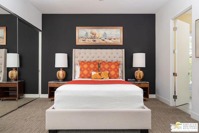 bedroom featuring carpet floors and a closet