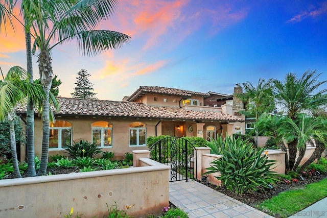 view of mediterranean / spanish-style home