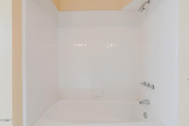 3233 Playa Ct, Oxnard, CA 93035 - bathroom featuring shower / bath combination