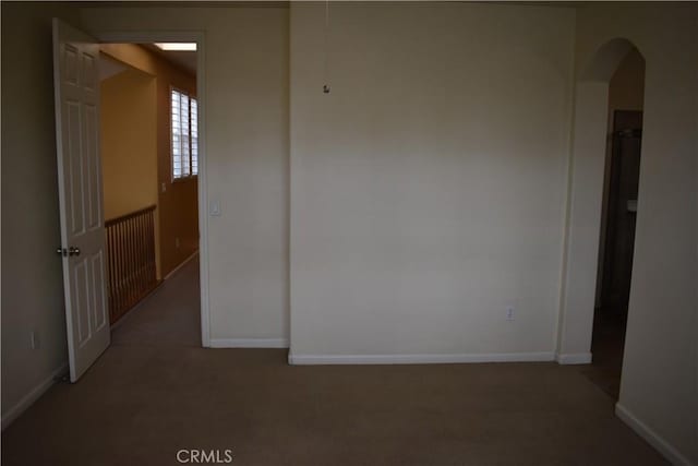 view of carpeted spare room