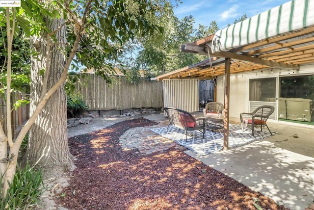 view of yard with a patio area