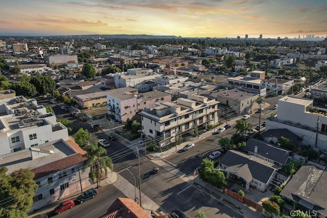 view of aerial view at dusk