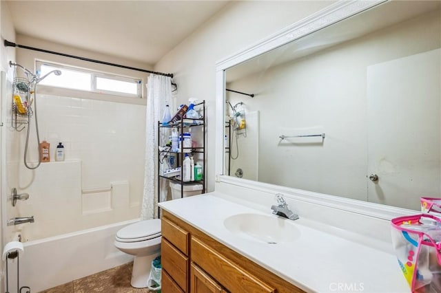 full bathroom featuring tile patterned flooring, vanity, shower / bathtub combination with curtain, and toilet