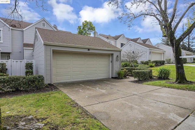 exterior space featuring a front yard