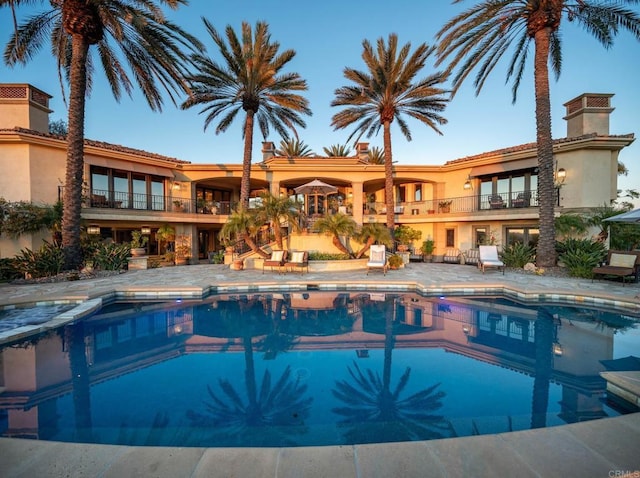 7756 St Andrews Rd, Rancho Santa Fe, CA 92067 - view of pool featuring a patio area and a pool with connected hot tub
